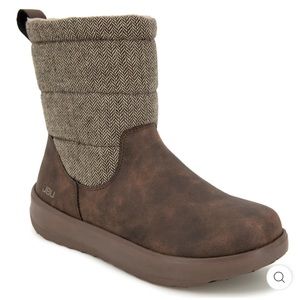 NIB JBU Cloudie Waterproof Boots Brown Herringbone size 9.5
